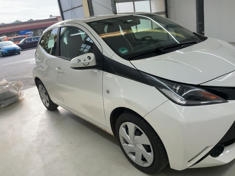 car Toyota Aygo id334115 photo #8