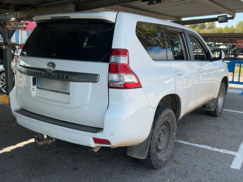 car Toyota Land Cruiser id334120 photo #6