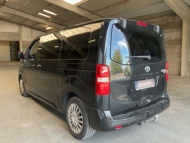 car Toyota Proace Verso id334124 photo #3