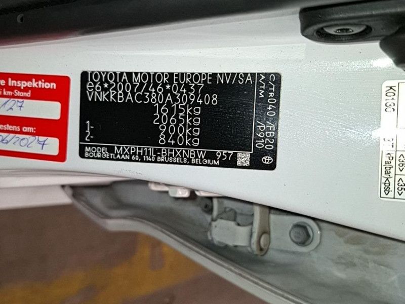 car Toyota Yaris id334141 photo #8