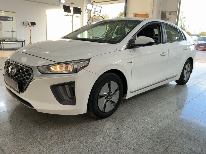 car Hyundai IONIQ id334166 main photo