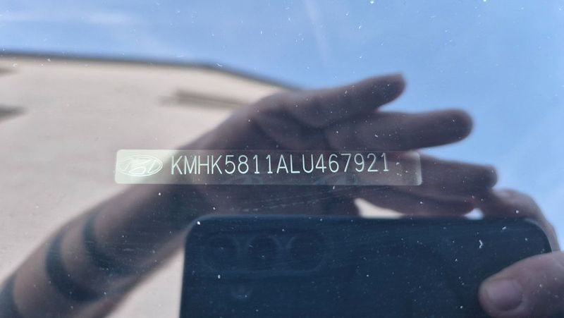 car Hyundai Kona id334171 photo #2