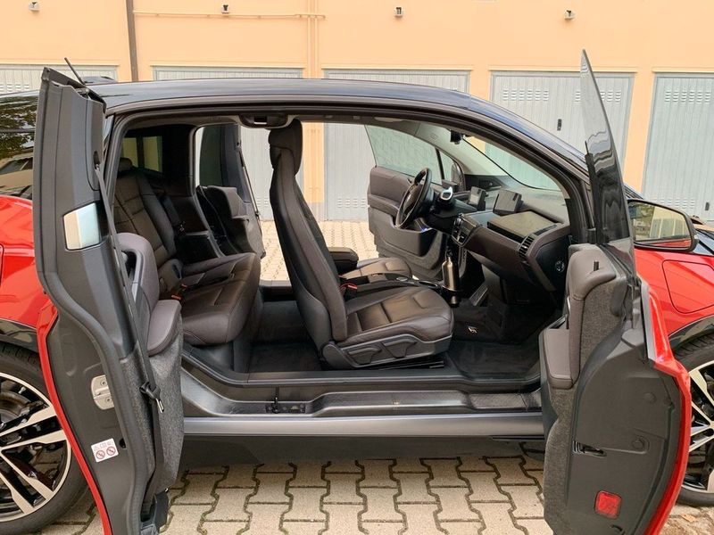 car BMW i3 id334286 photo #2