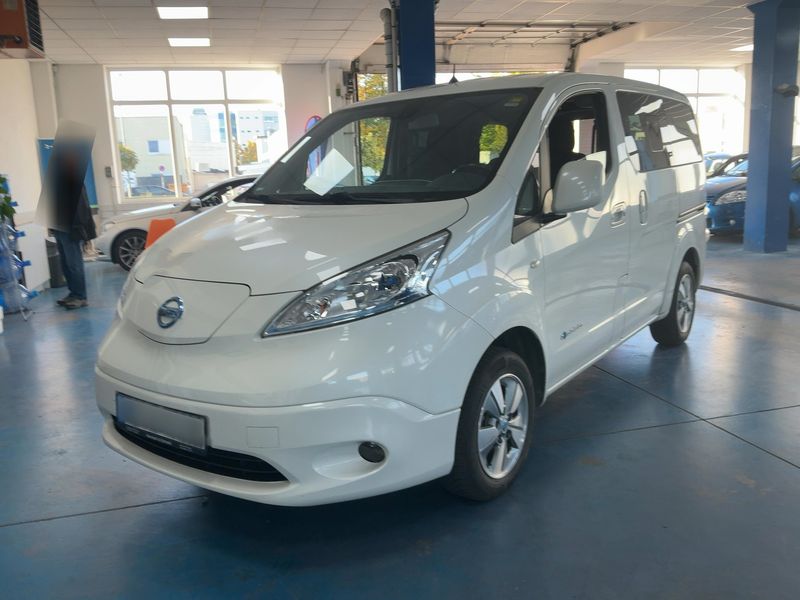 car Nissan NV200 id334453 main photo
