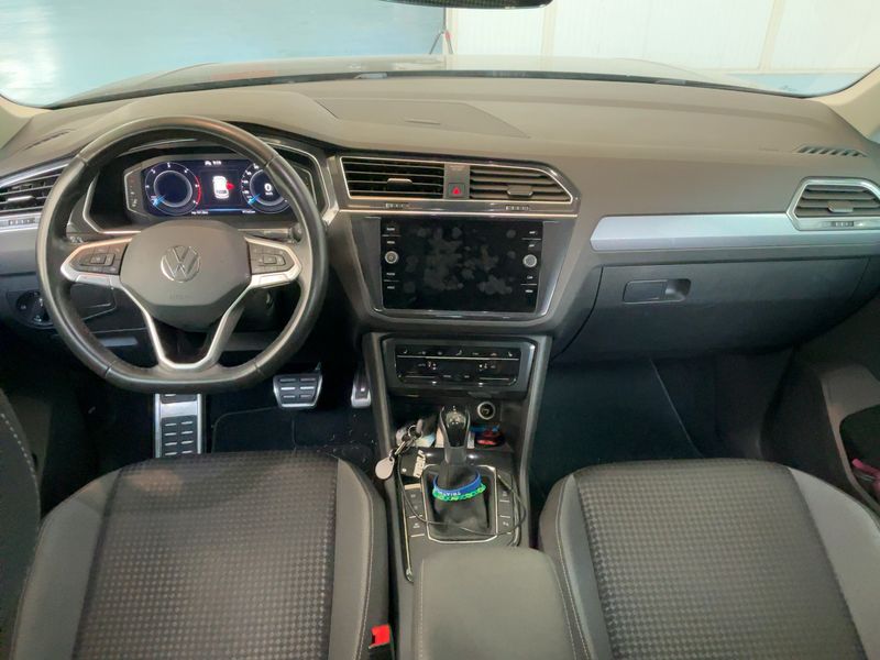 car Volkswagen Tiguan id334529 photo #12
