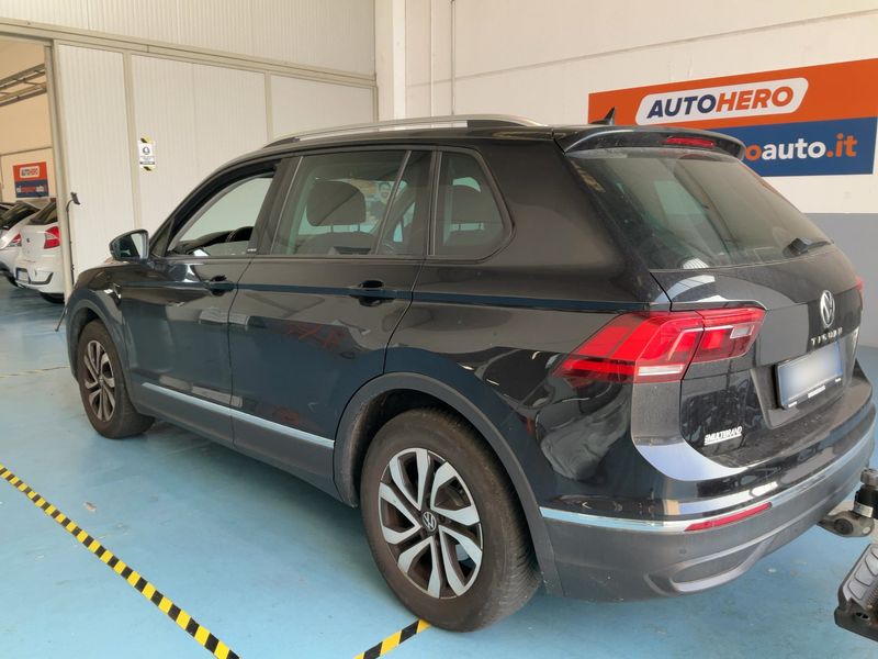 car Volkswagen Tiguan id334529 photo #3