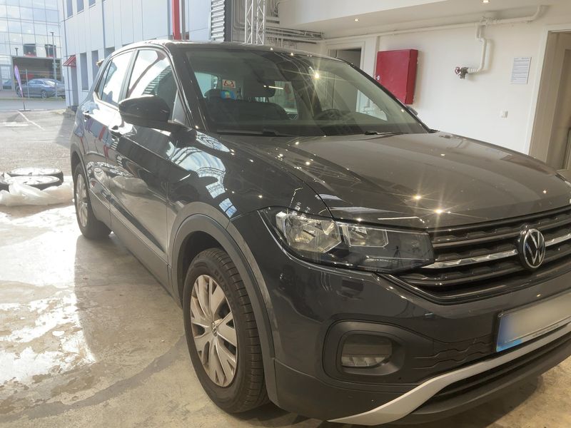 car Volkswagen T-Cross id334541 photo #8