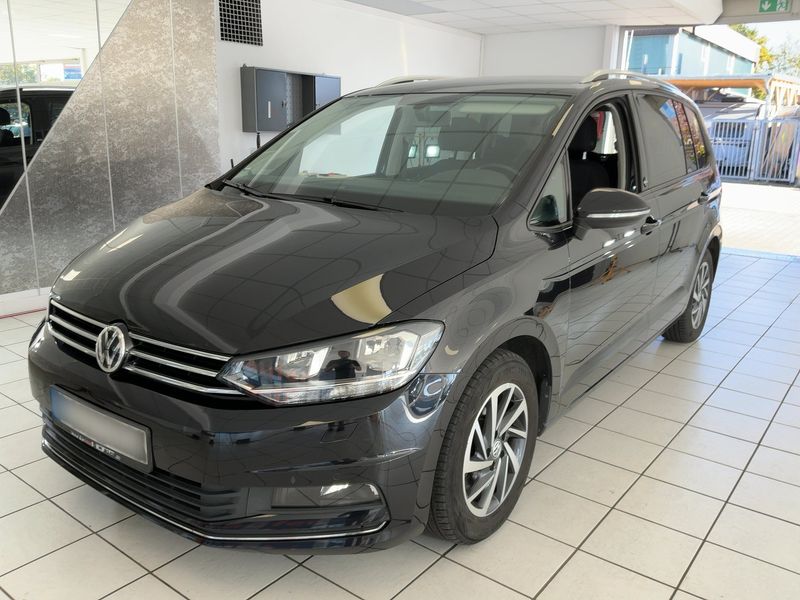 car Volkswagen Touran id334544 main photo