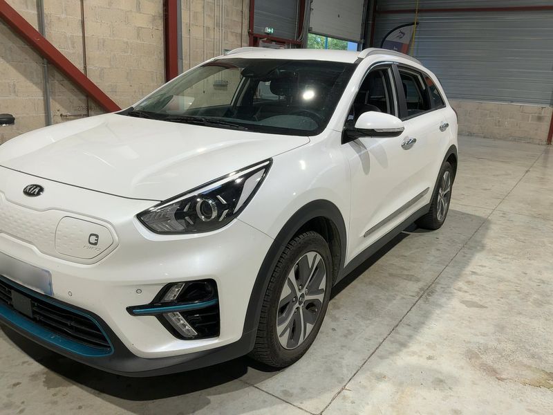 car KIA Niro id334709 photo #2
