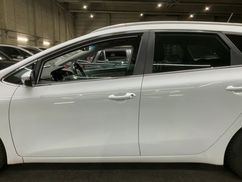 car KIA Ceed id334732 photo #4
