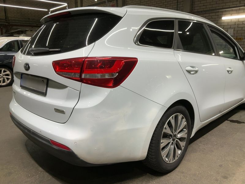 car KIA Ceed id334732 photo #6