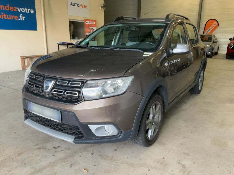 car Dacia Sandero id334835 main photo