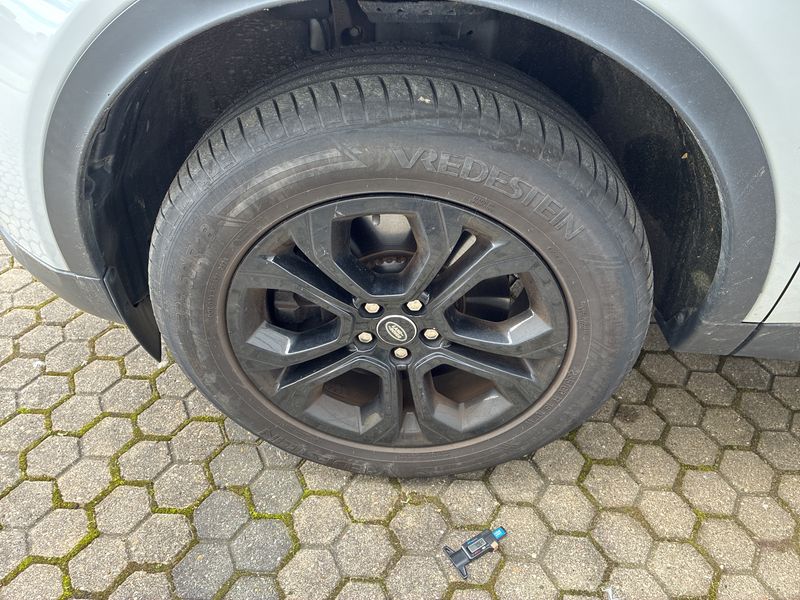 car Land Rover Discovery Sport id334882 photo #15