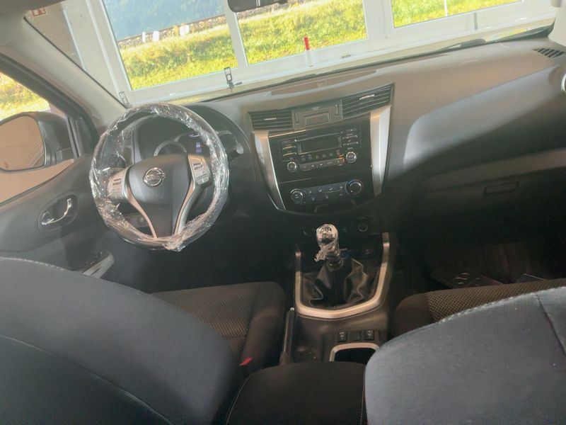 car Nissan NP300 Pick-up id334936 photo #12