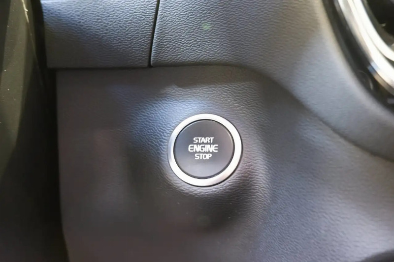 car Volvo XC40 id335038 photo #19