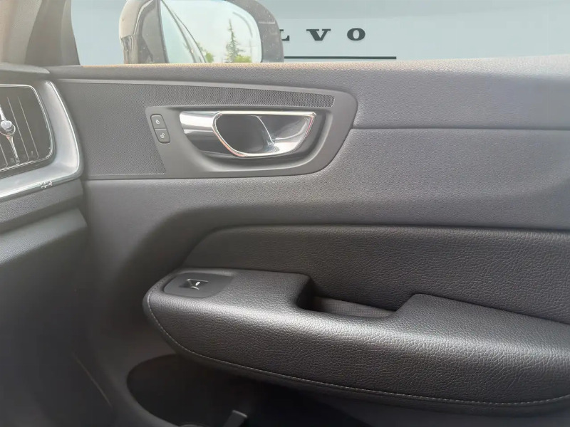 car Volvo XC60 id335040 photo #17