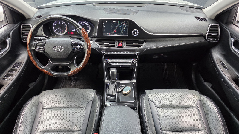 car Hyundai Grandeur id335175 photo #7