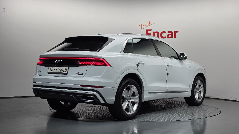 car Audi Q8 id335538 photo #2