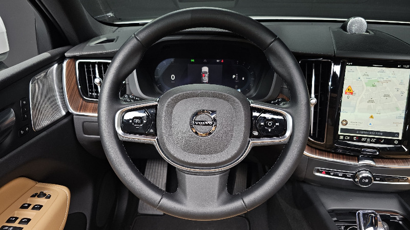 car Volvo XC60 id335635 photo #13