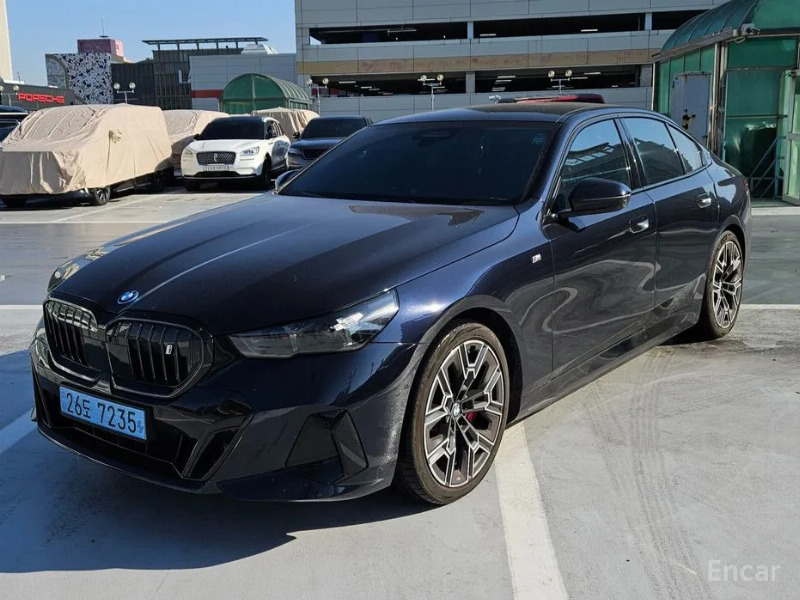 car BMW i5 id335987 main photo