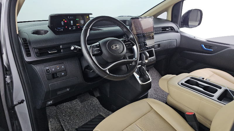 car Hyundai Staria id336180 photo #7