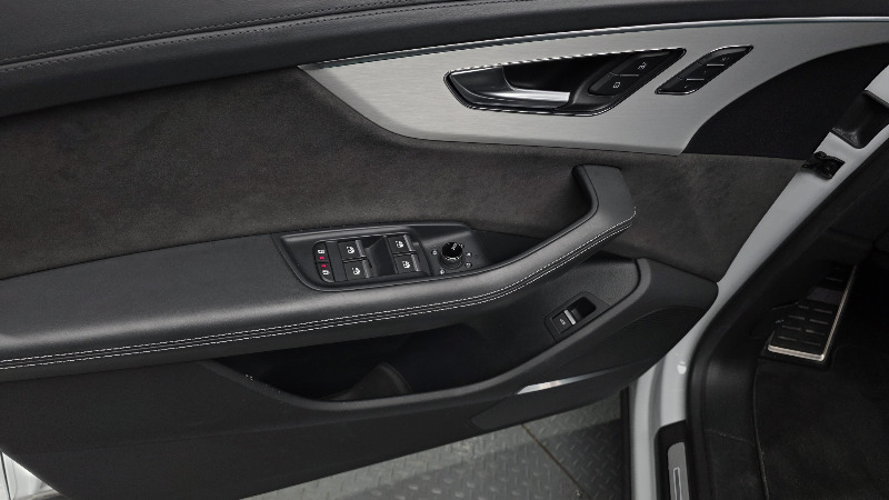 car Audi Q8 id336429 photo #28