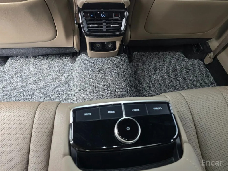 car KIA K8 id336559 photo #19