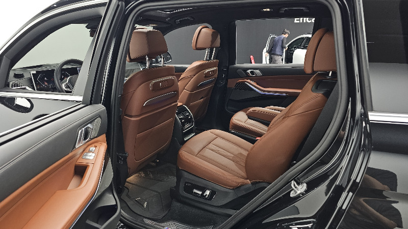 car BMW X7 id336897 photo #12