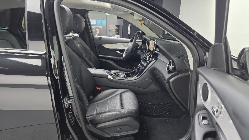 car Mercedes GLC id336977 photo #11