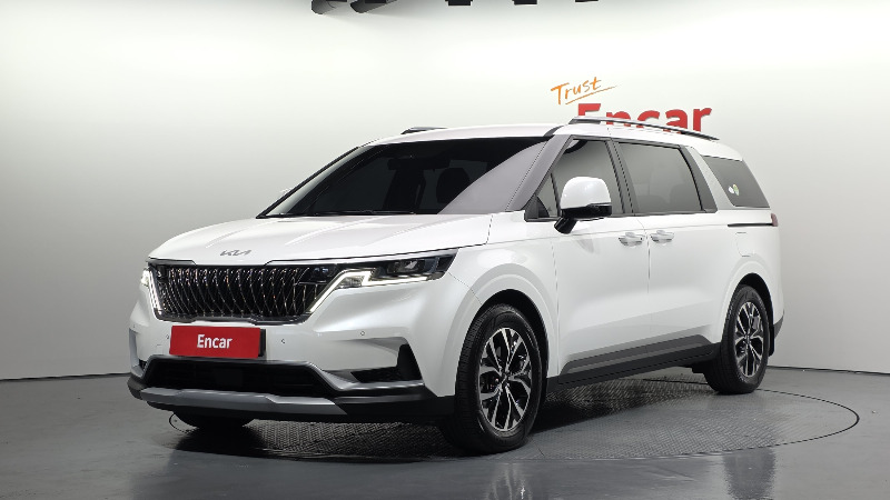 car KIA Carnival id337067 main photo