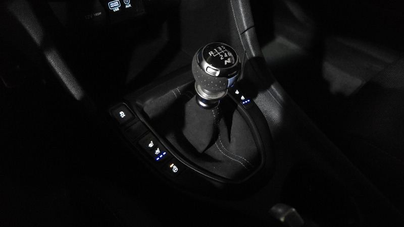 car Hyundai Veloster id337192 photo #9