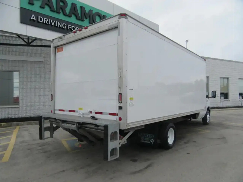 car Ford E-450 id337256 photo #6