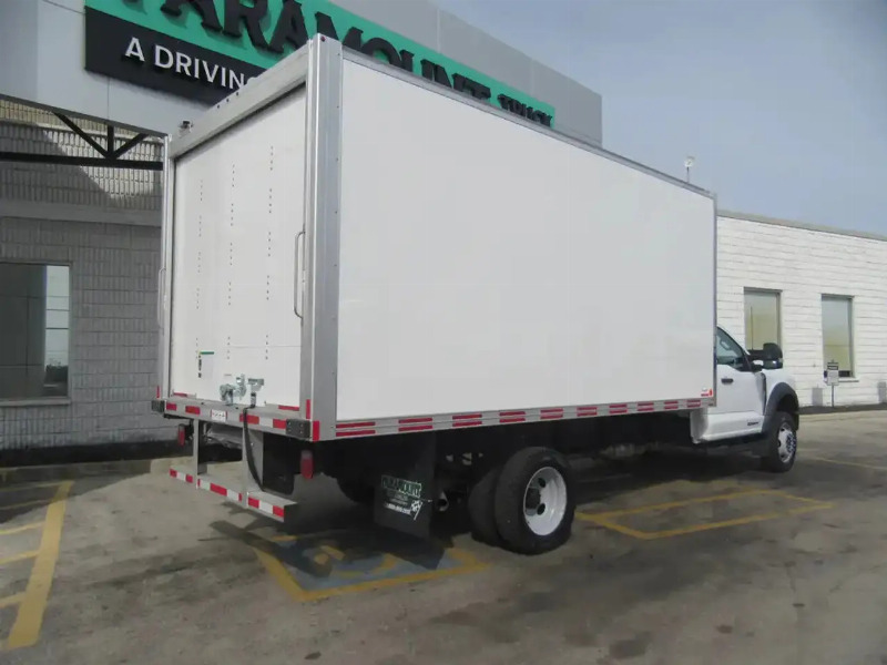 car Ford F-550 Super Duty id337597 photo #5