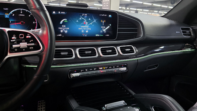 car Mercedes GLE id337614 photo #14