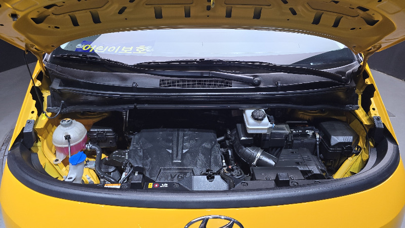 car Hyundai Staria id337625 photo #6