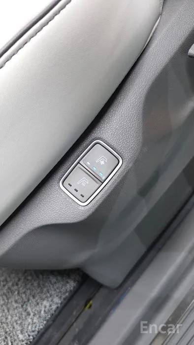 car Hyundai Staria id337663 photo #18