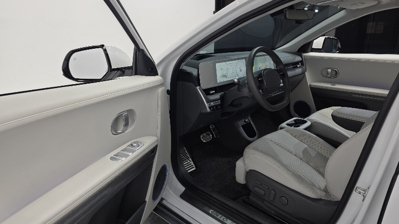 car Hyundai IONIQ 5 id337769 photo #10
