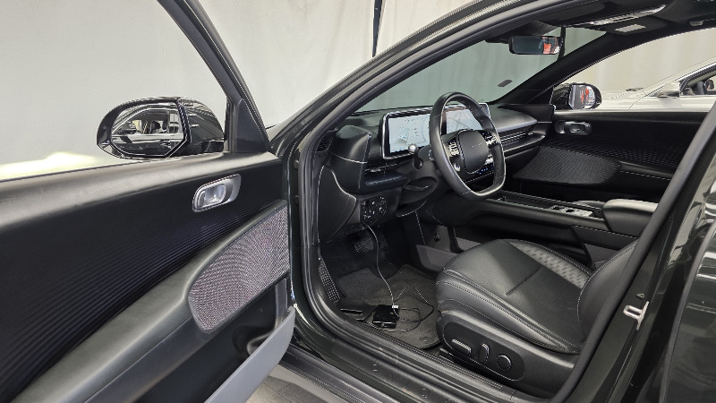 car Hyundai IONIQ 6 id337796 photo #10