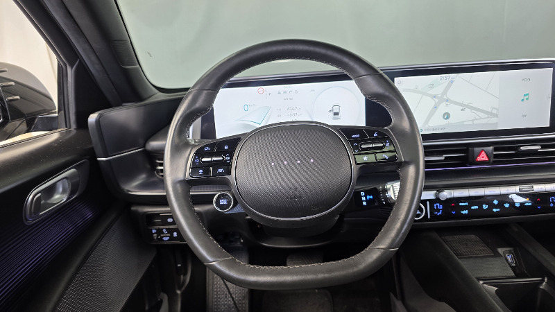 car Hyundai IONIQ 6 id337796 photo #12