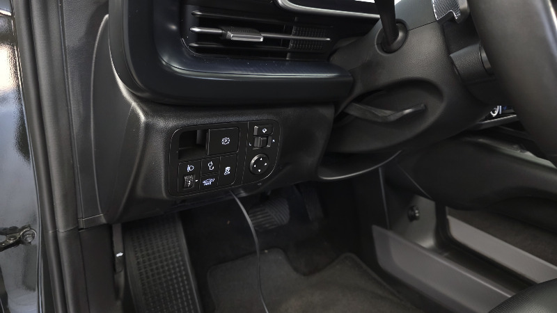 car Hyundai IONIQ 6 id337796 photo #18