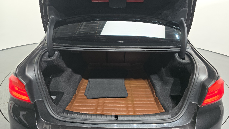 car BMW 5 Series id338205 photo #19