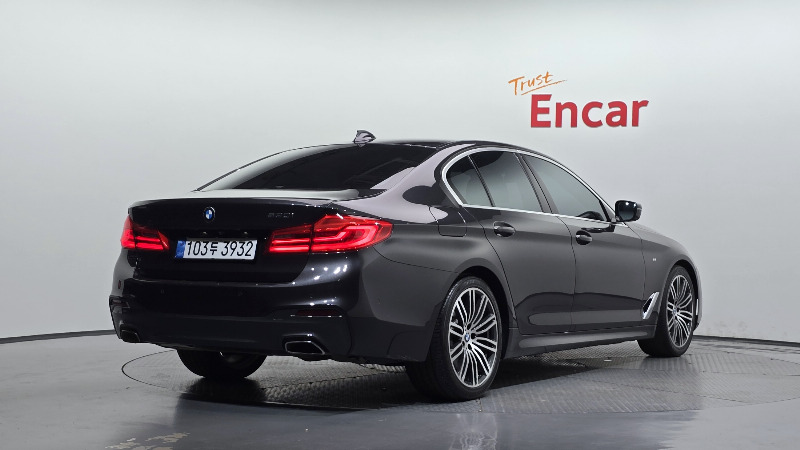 car BMW 5 Series id338205 photo #2