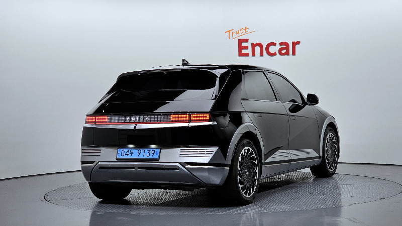 car Hyundai IONIQ 5 id338251 photo #2