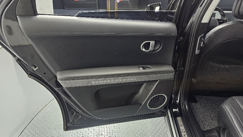 car Hyundai IONIQ 5 id338251 photo #25