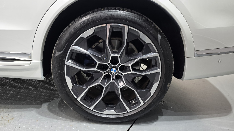 car BMW X7 id338523 photo #21