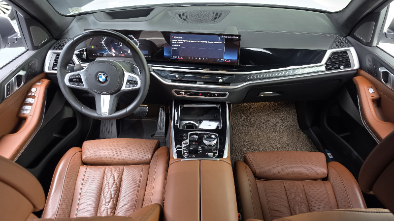 car BMW X7 id338523 photo #7