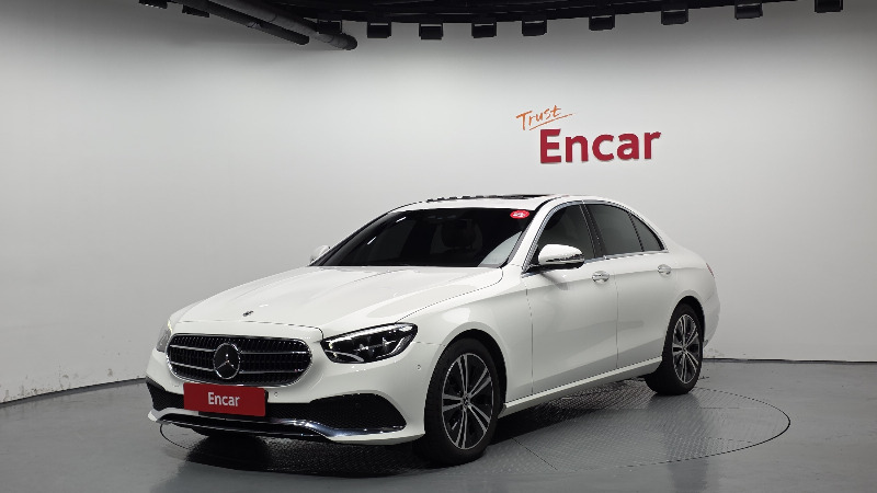 car Mercedes E-Class id338625 main photo