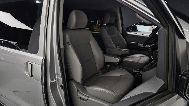 car Hyundai Grand Starex id338655 photo #10