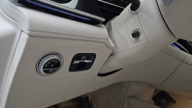 car Mercedes EQS id338665 photo #19