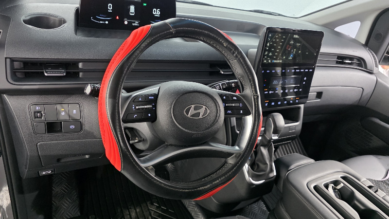 car Hyundai Staria id338800 photo #15